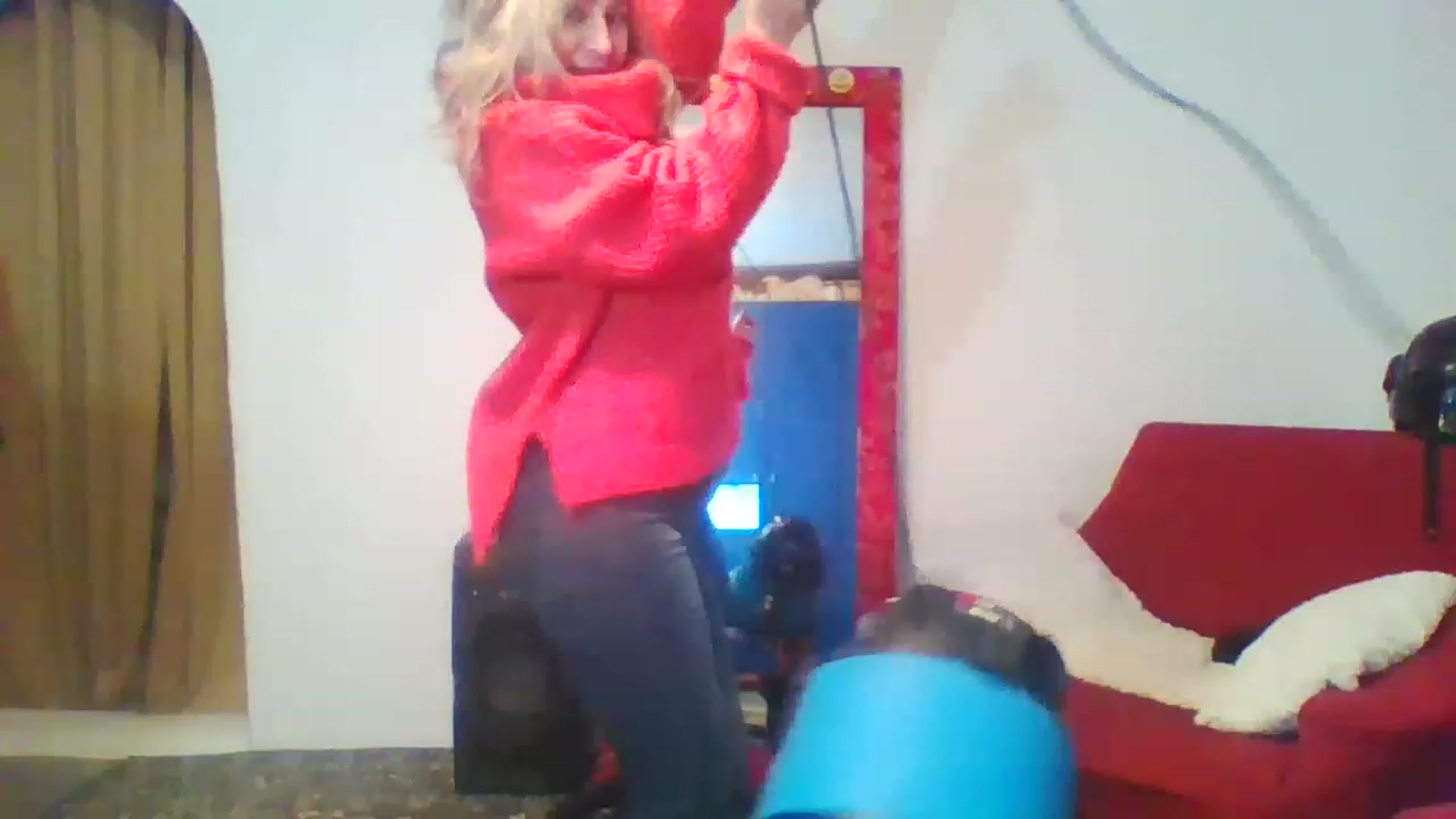 Gallery image thumbnail from GoldenGirl4U1's myfreecams stream on, 11/27/2022, 13:23 image 4 of 20