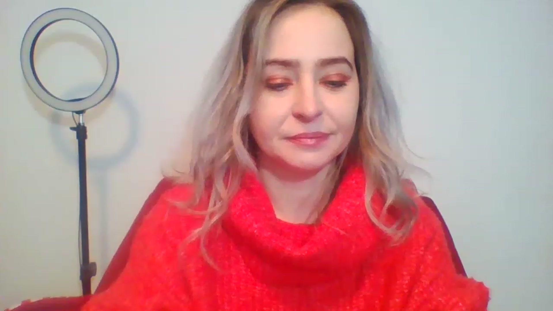 Gallery image thumbnail from GoldenGirl4U1's myfreecams stream on, 11/27/2022, 13:23 image 9 of 20