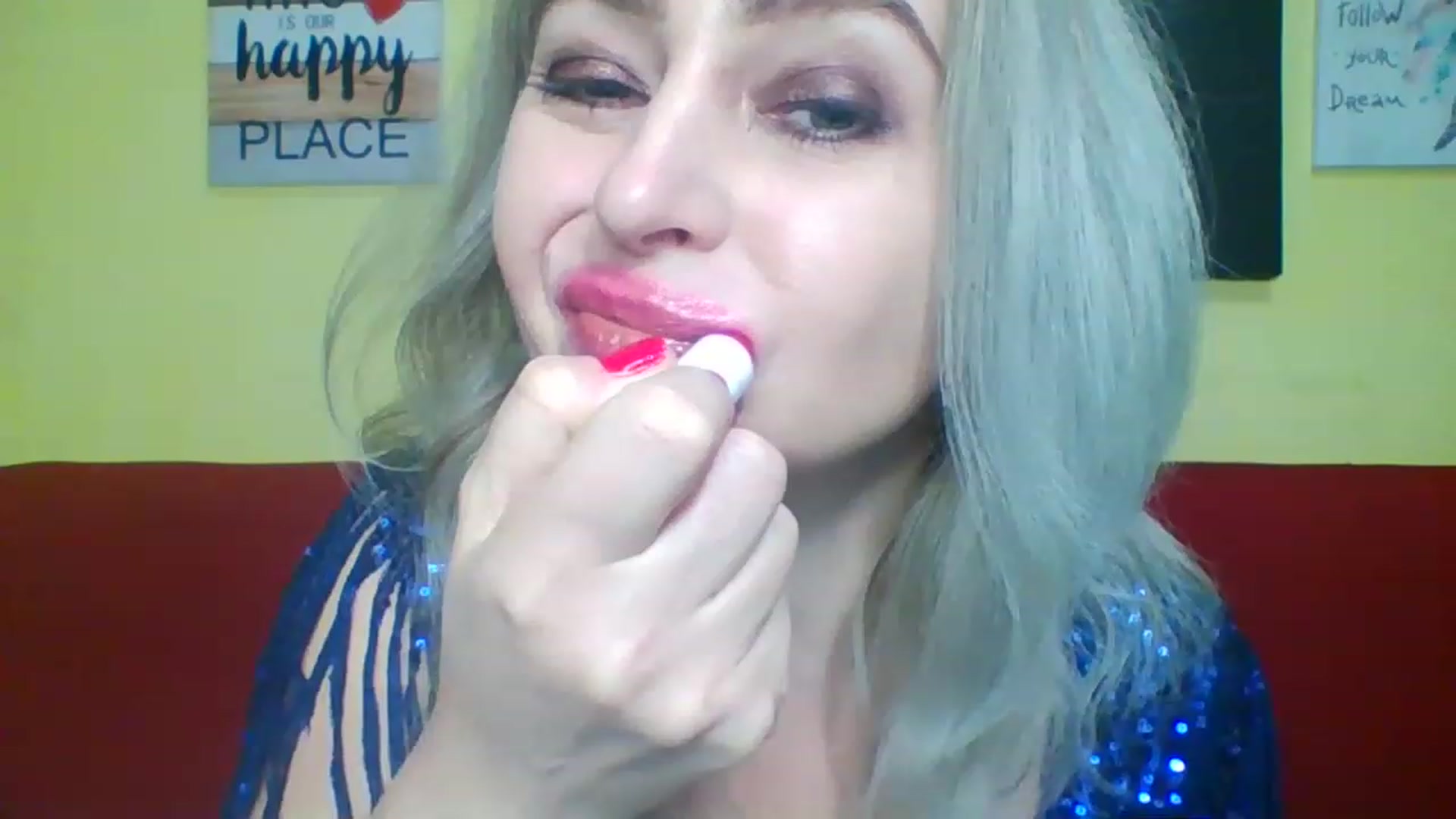 Gallery image thumbnail from GoldenGirl4U1's myfreecams stream on, 12/21/2022, 18:33 image 12 of 20