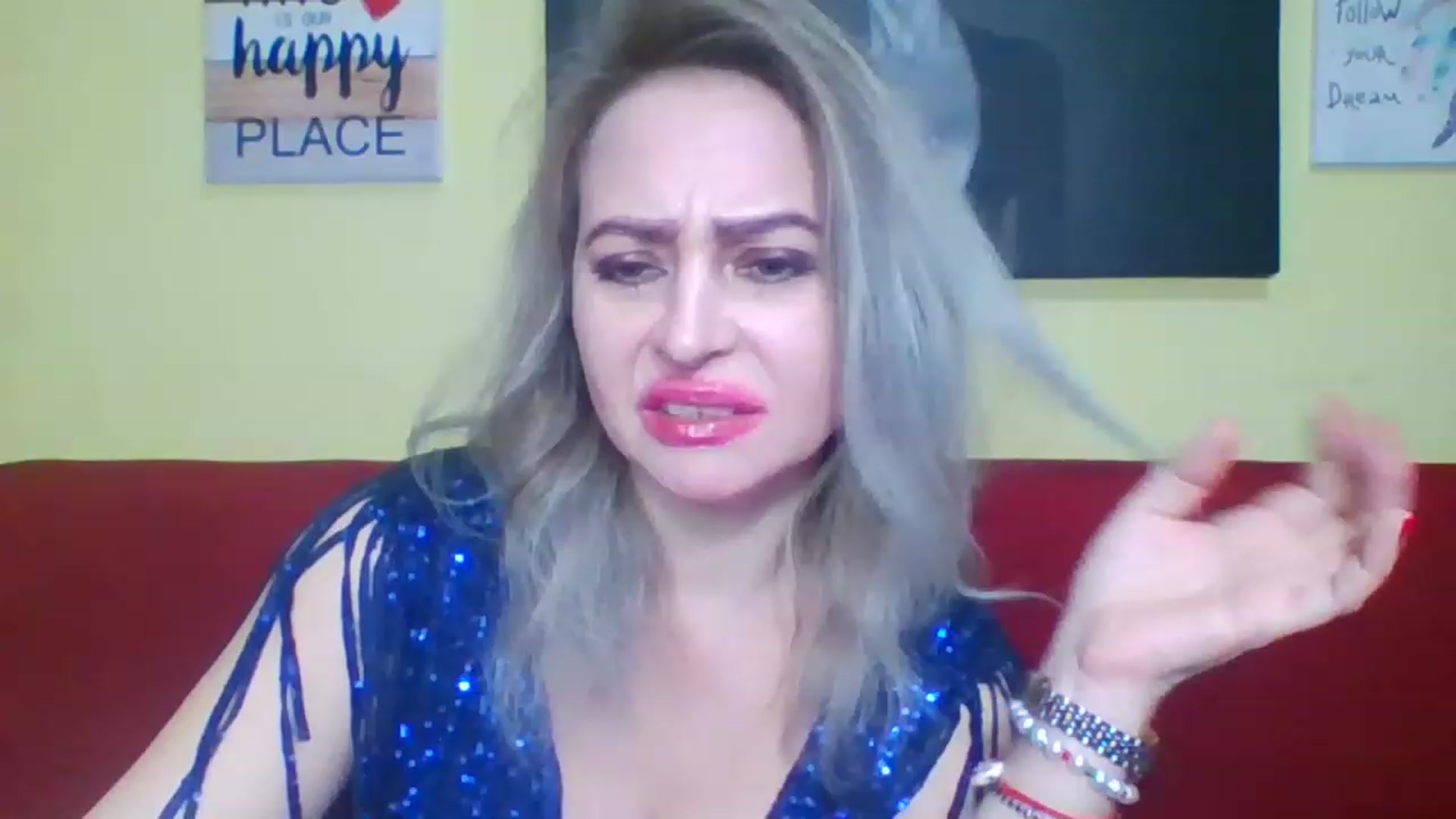 Gallery image thumbnail from GoldenGirl4U1's myfreecams stream on, 12/21/2022, 18:33 image 13 of 20
