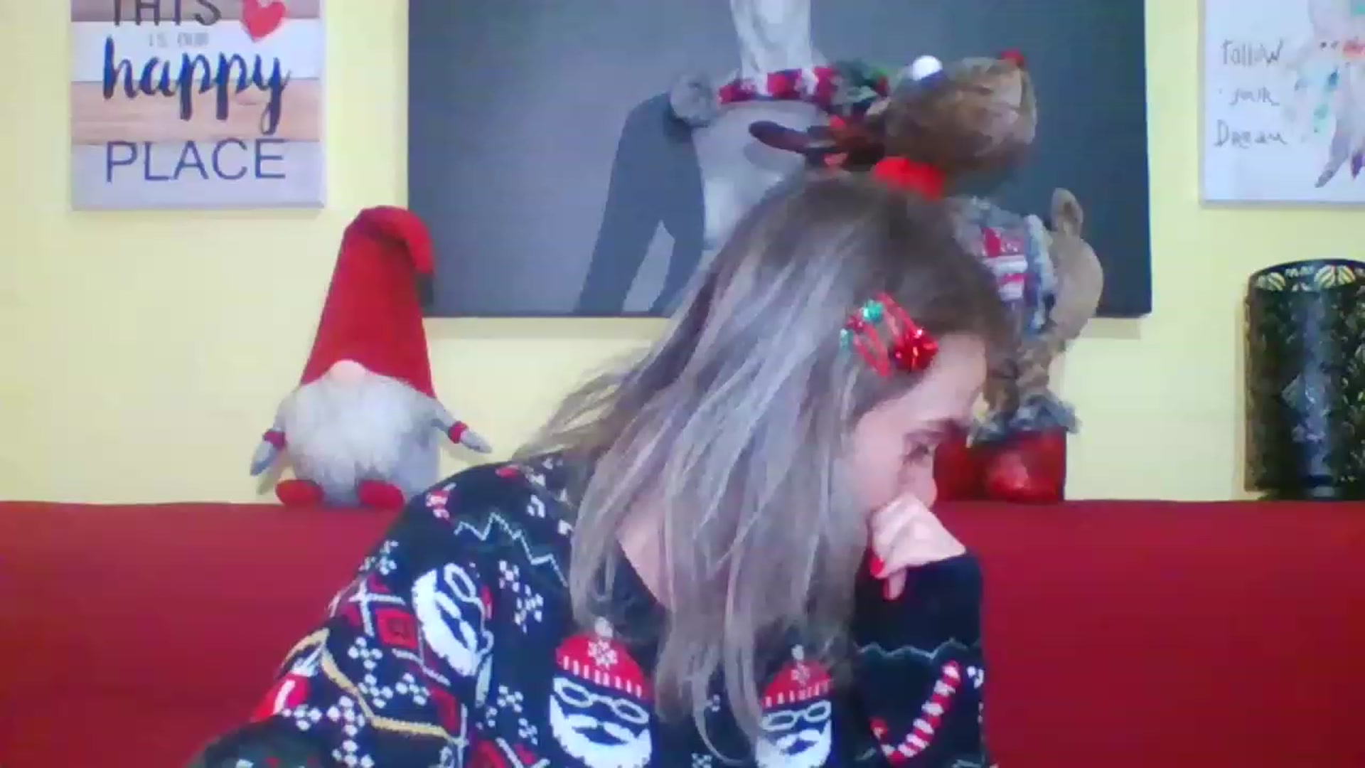Gallery image thumbnail from GoldenGirl4U1's myfreecams stream on, 12/24/2022, 20:06 image 16 of 20