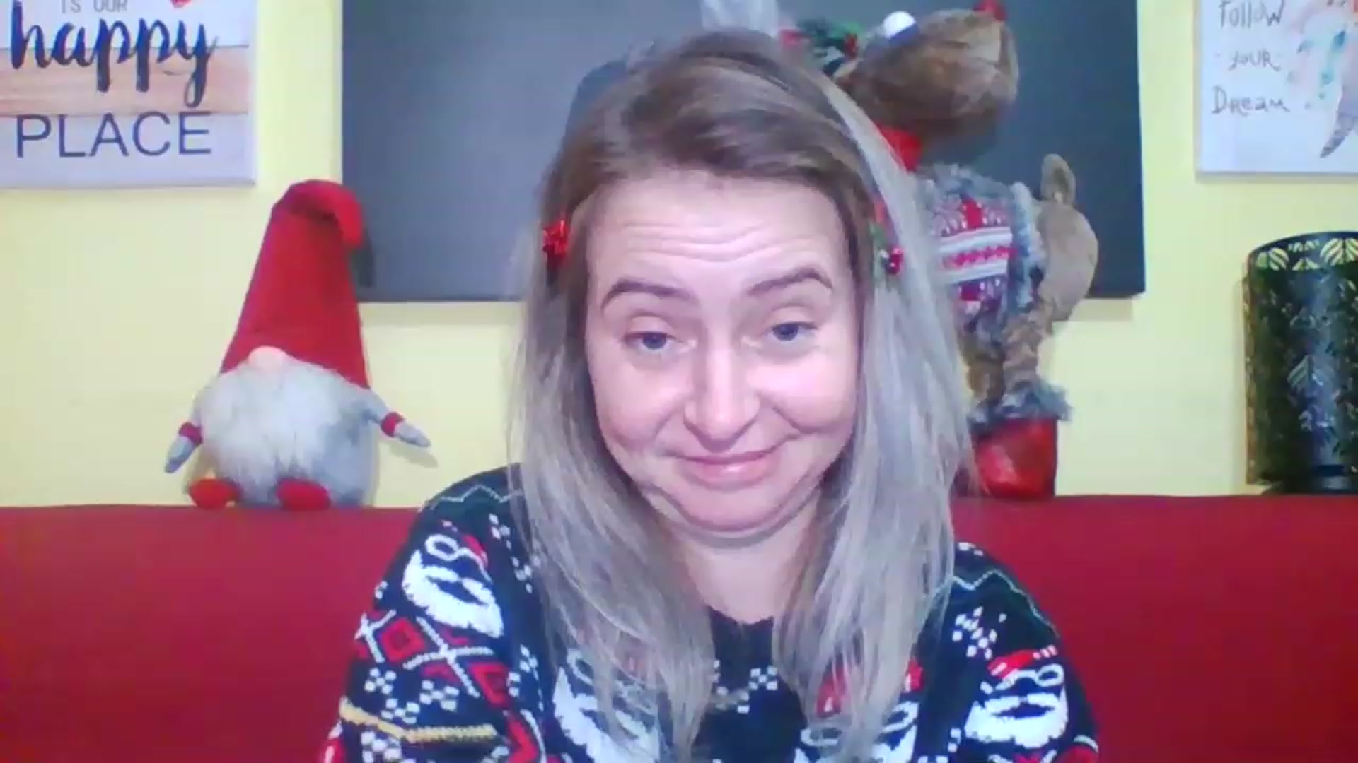 Gallery image thumbnail from GoldenGirl4U1's myfreecams stream on, 12/24/2022, 20:06 image 14 of 20