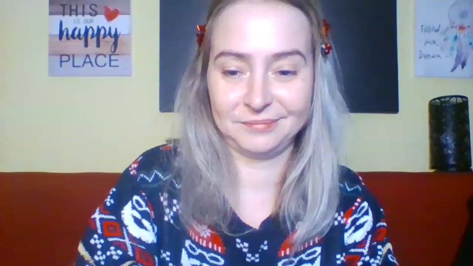 Gallery image thumbnail from GoldenGirl4U1's myfreecams stream on, 12/24/2022, 20:06 image 3 of 20