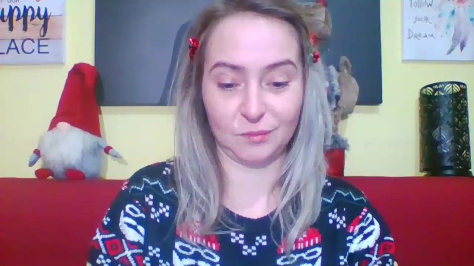 Gallery image thumbnail from GoldenGirl4U1's myfreecams stream on, 12/24/2022, 21:01 image 4 of 20