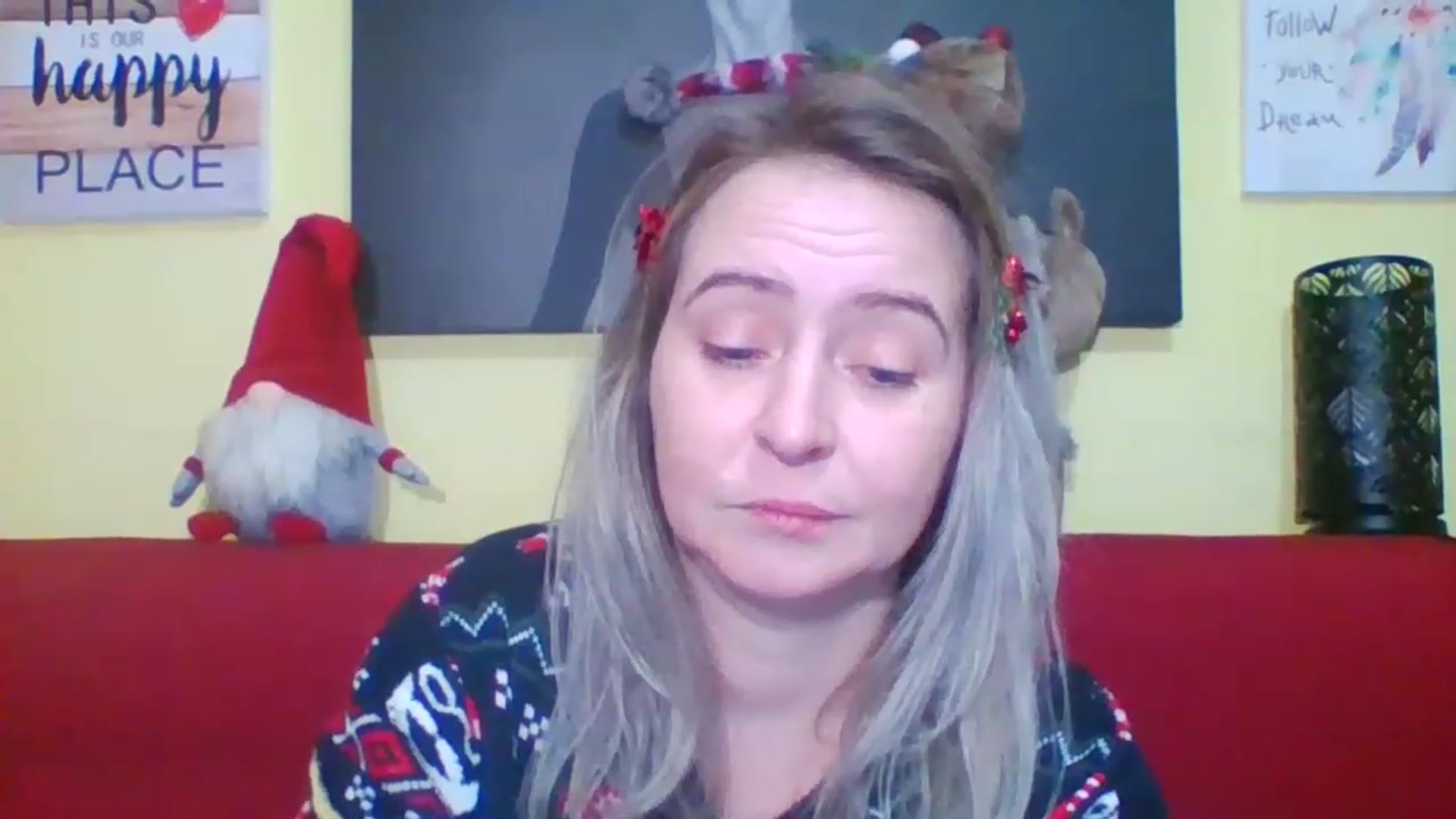 Gallery image thumbnail from GoldenGirl4U1's myfreecams stream on, 12/24/2022, 21:01 image 13 of 20