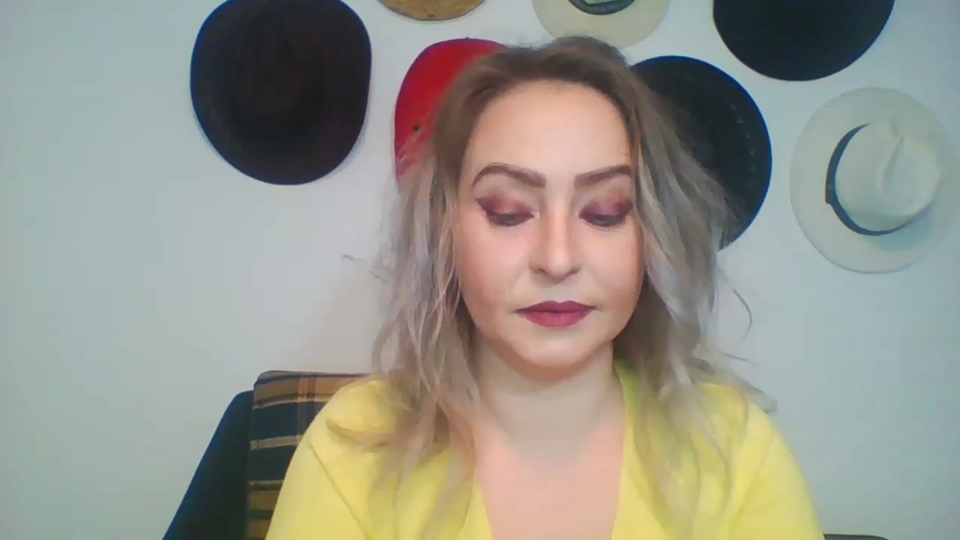 Gallery image thumbnail from GoldenGirl4U1's myfreecams stream on, 01/15/2023, 13:52 image 2 of 20