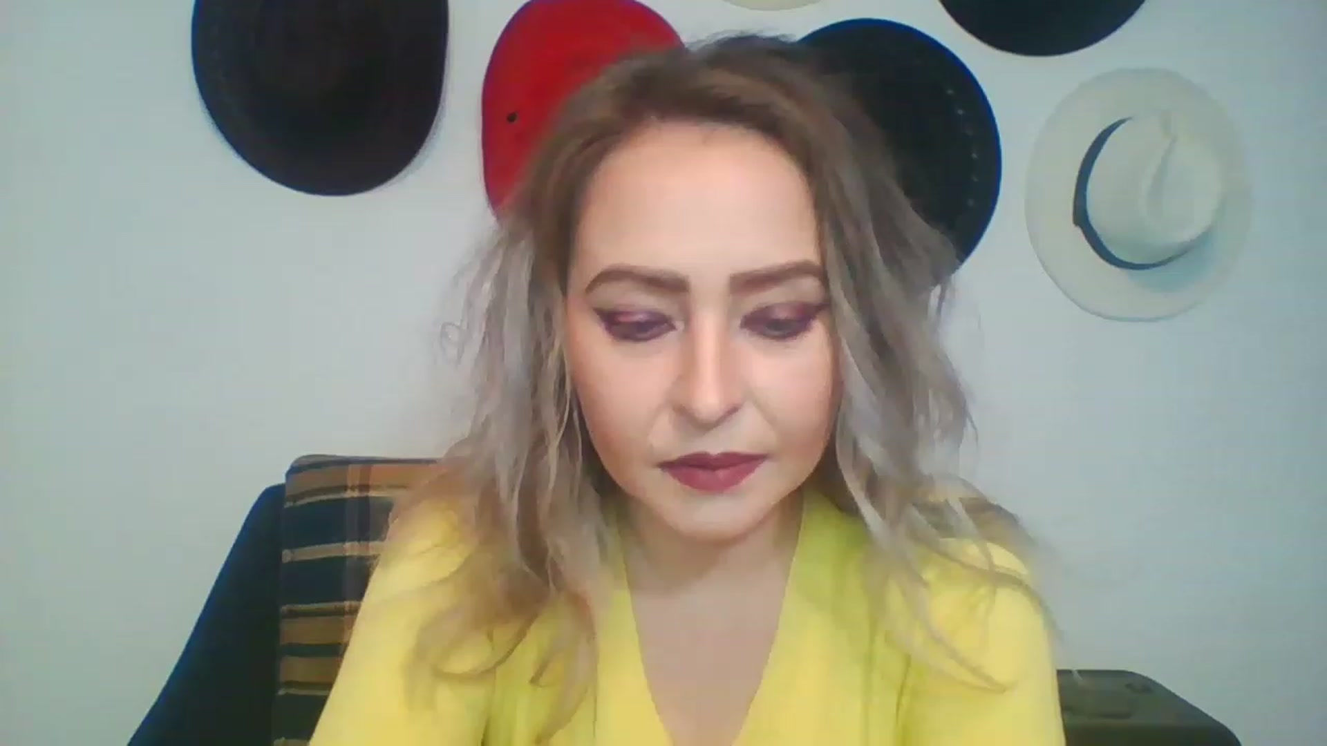Gallery image thumbnail from GoldenGirl4U1's myfreecams stream on, 01/15/2023, 13:52 image 20 of 20