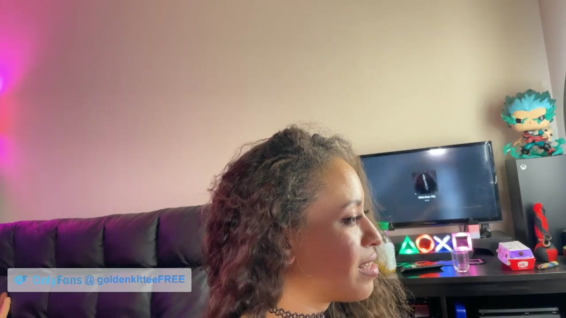 Gallery image thumbnail from GoldenKittee's myfreecams stream on, 07/15/2023, 07:53 image 1 of 20