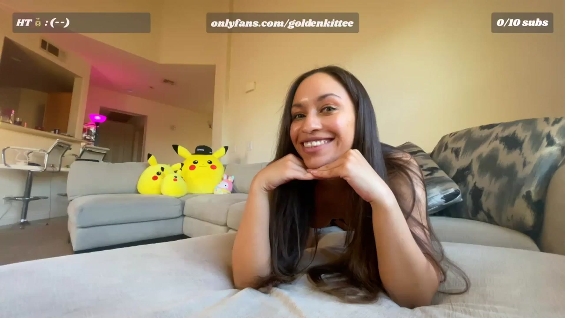 Gallery image thumbnail from GoldenKittee's myfreecams stream on, 08/05/2023, 01:44 image 7 of 20