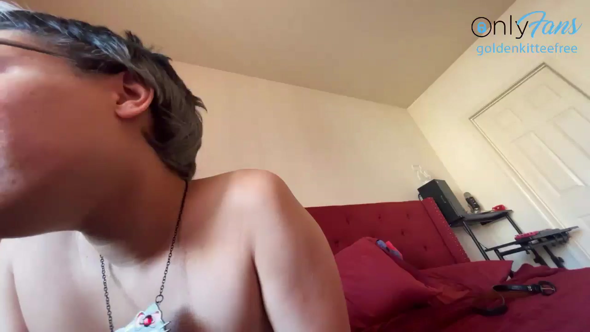 Gallery image thumbnail from GoldenKittee's myfreecams stream on, 04/28/2024, 23:39 image 18 of 20