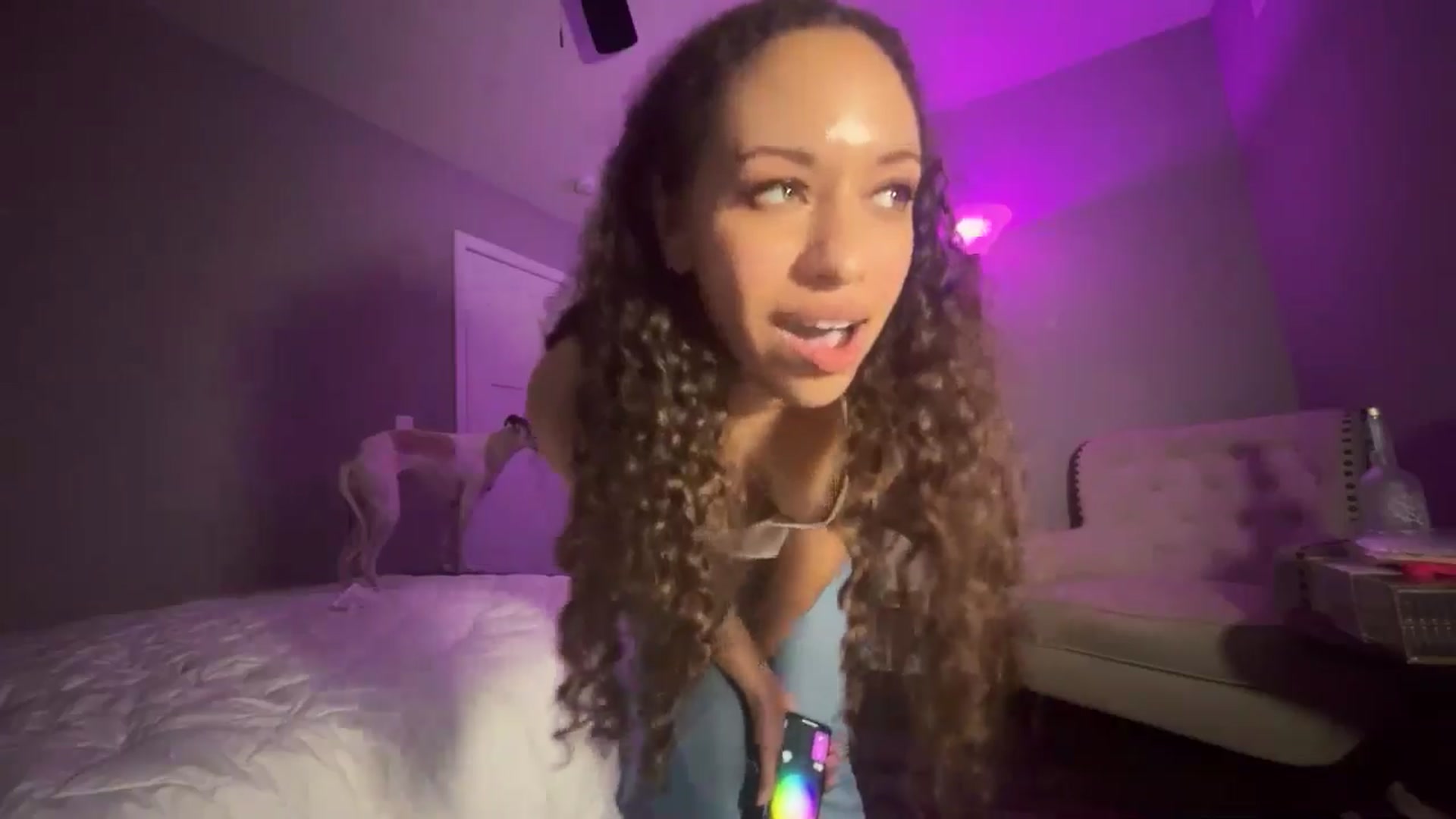 Gallery image thumbnail from GoldenKittee's myfreecams stream on, 06/29/2024, 02:51 image 13 of 20