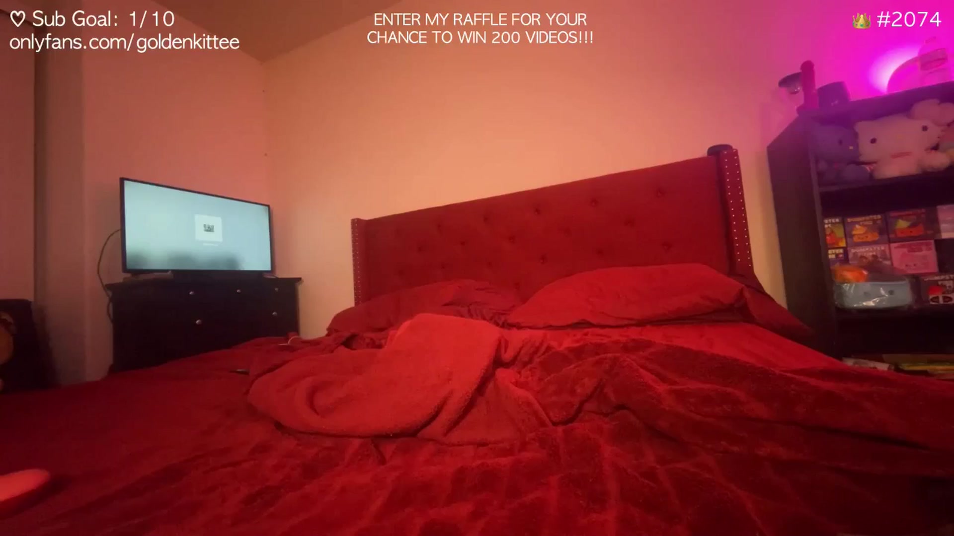 Gallery image thumbnail from GoldenKittee's myfreecams stream on, 10/09/2024, 11:03 image 19 of 20