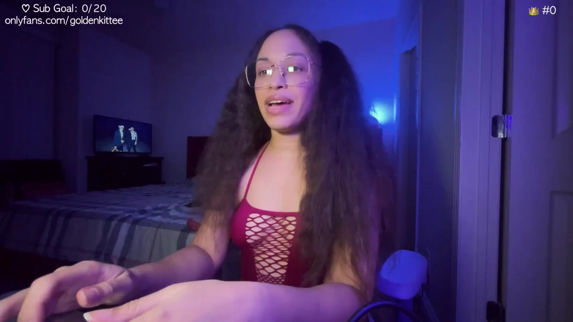 Gallery image thumbnail from GoldenKittee's myfreecams stream on, 11/08/2024, 09:10 image 1 of 20
