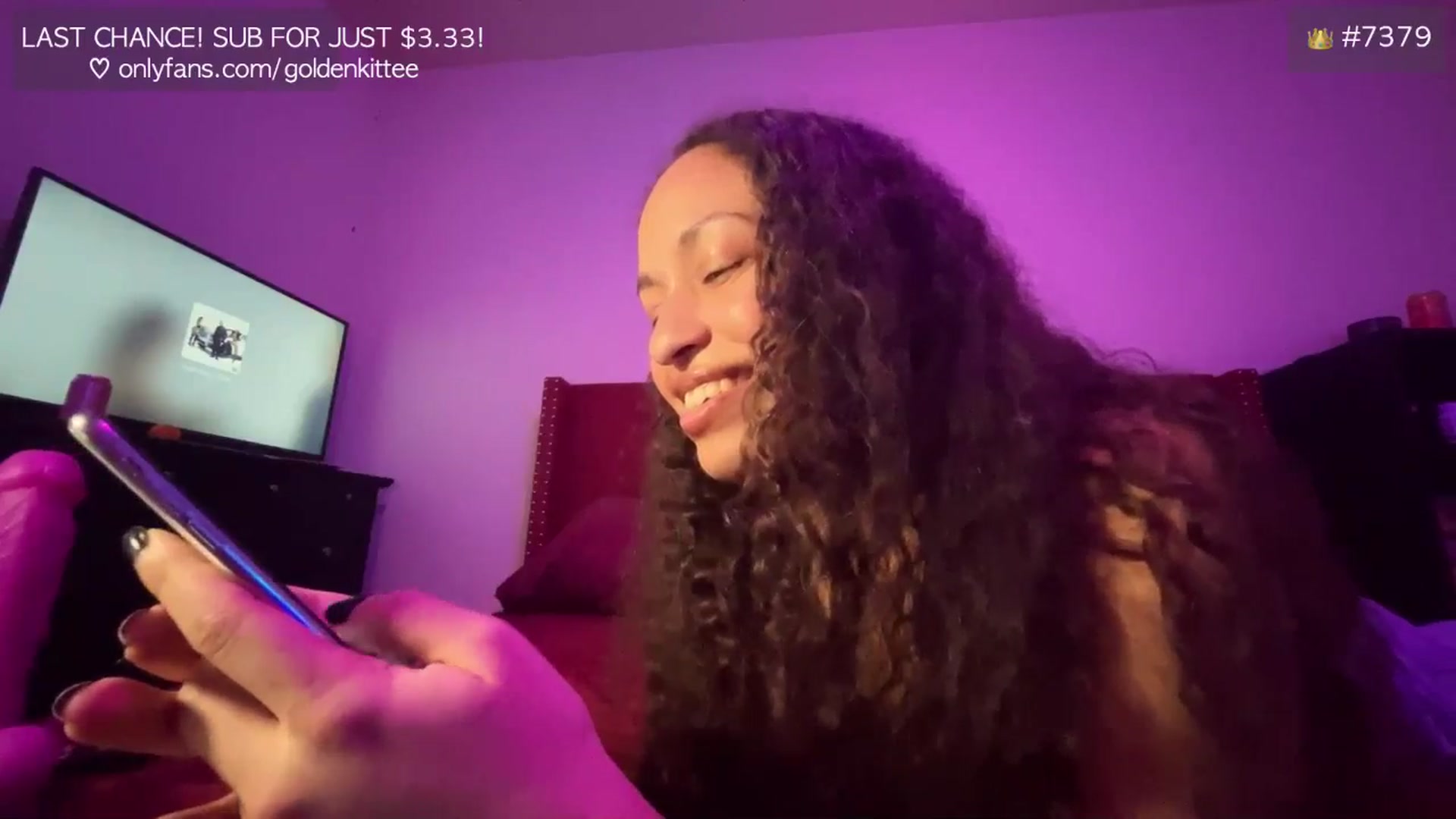 Gallery image thumbnail from GoldenKittee's myfreecams stream on, 12/12/2024, 03:46 image 5 of 20