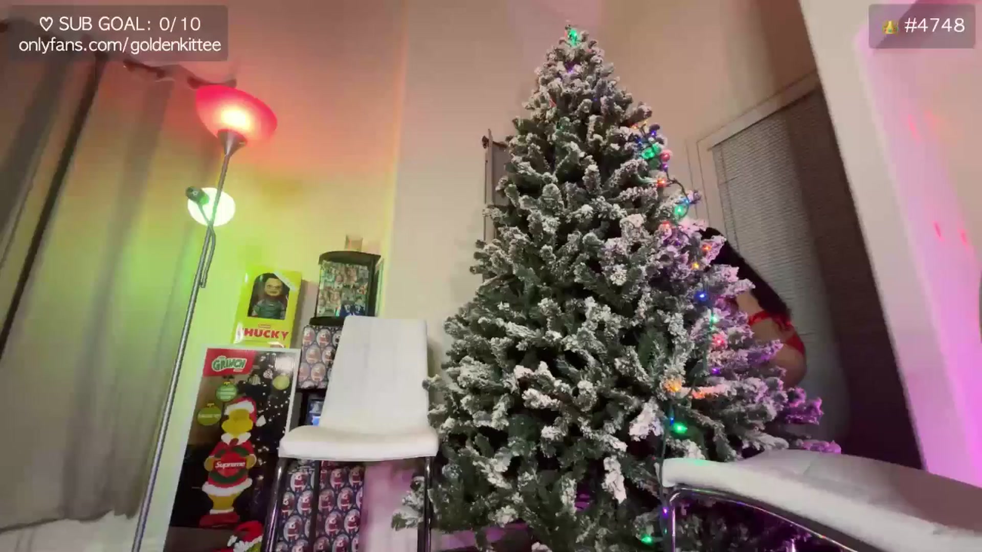 Gallery image thumbnail from GoldenKittee's myfreecams stream on, 12/13/2024, 11:08 image 8 of 20