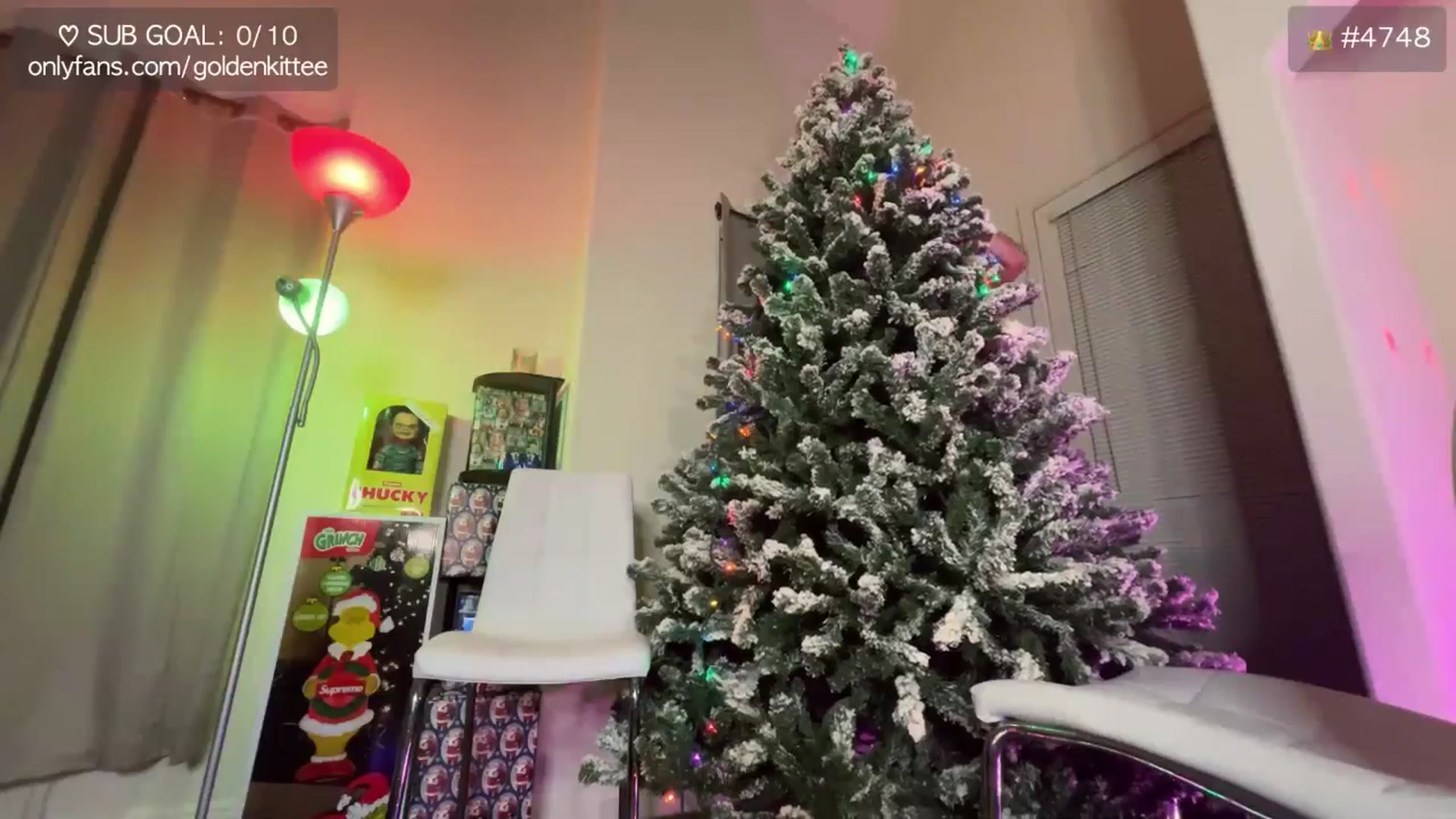 Gallery image thumbnail from GoldenKittee's myfreecams stream on, 12/13/2024, 11:08 image 6 of 20