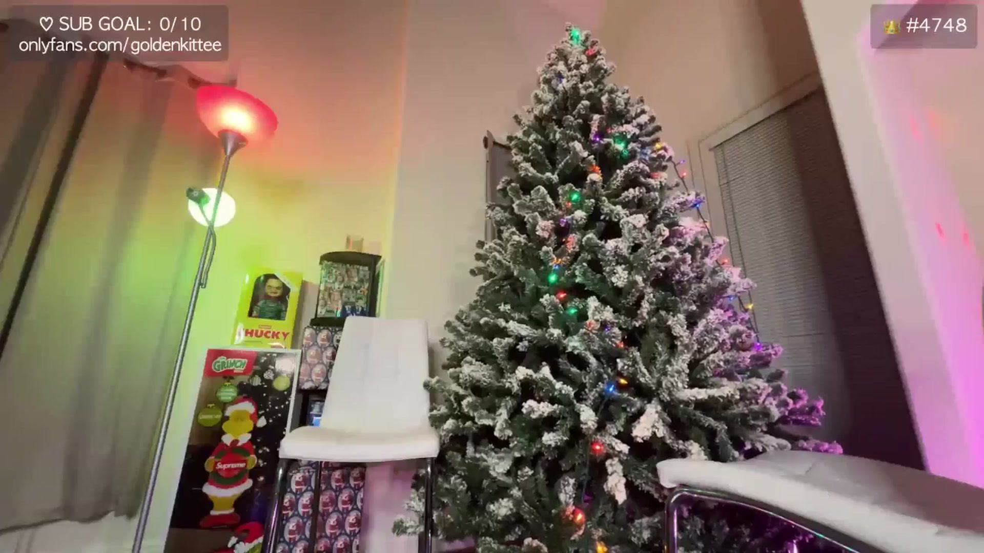Gallery image thumbnail from GoldenKittee's myfreecams stream on, 12/13/2024, 11:08 image 5 of 20
