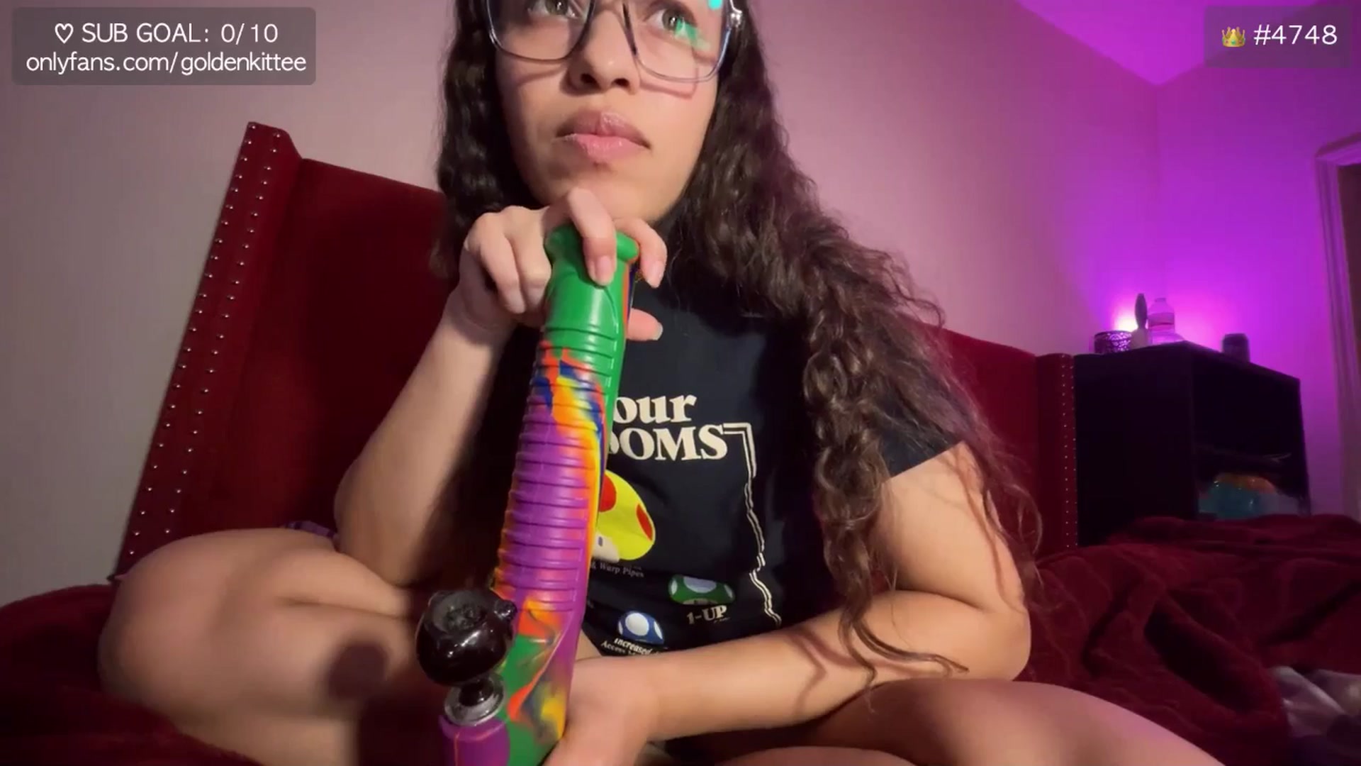 Gallery image thumbnail from GoldenKittee's myfreecams stream on, 12/15/2024, 02:25 image 13 of 20