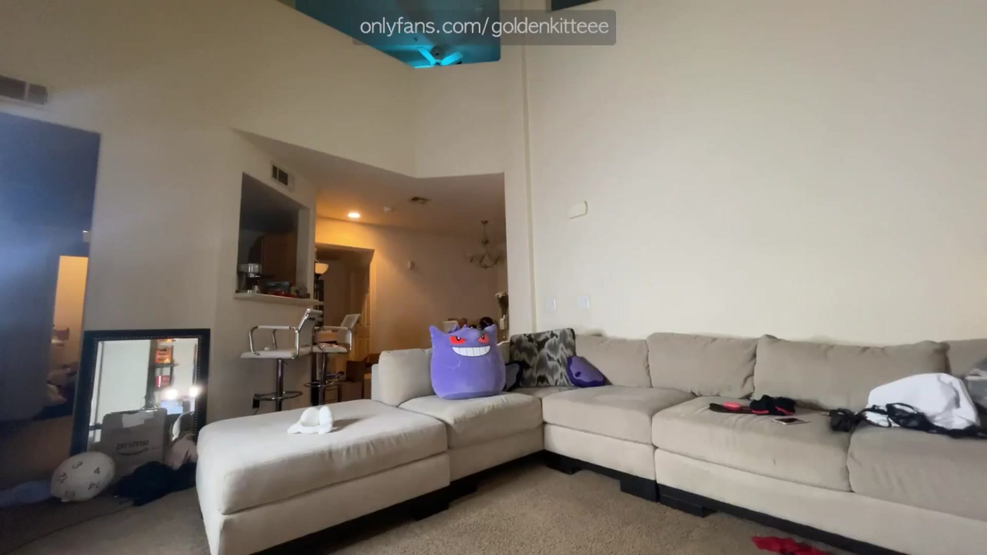 Gallery image thumbnail from GoldenKittee's myfreecams stream on, 06/16/2025, 07:29 image 13 of 20