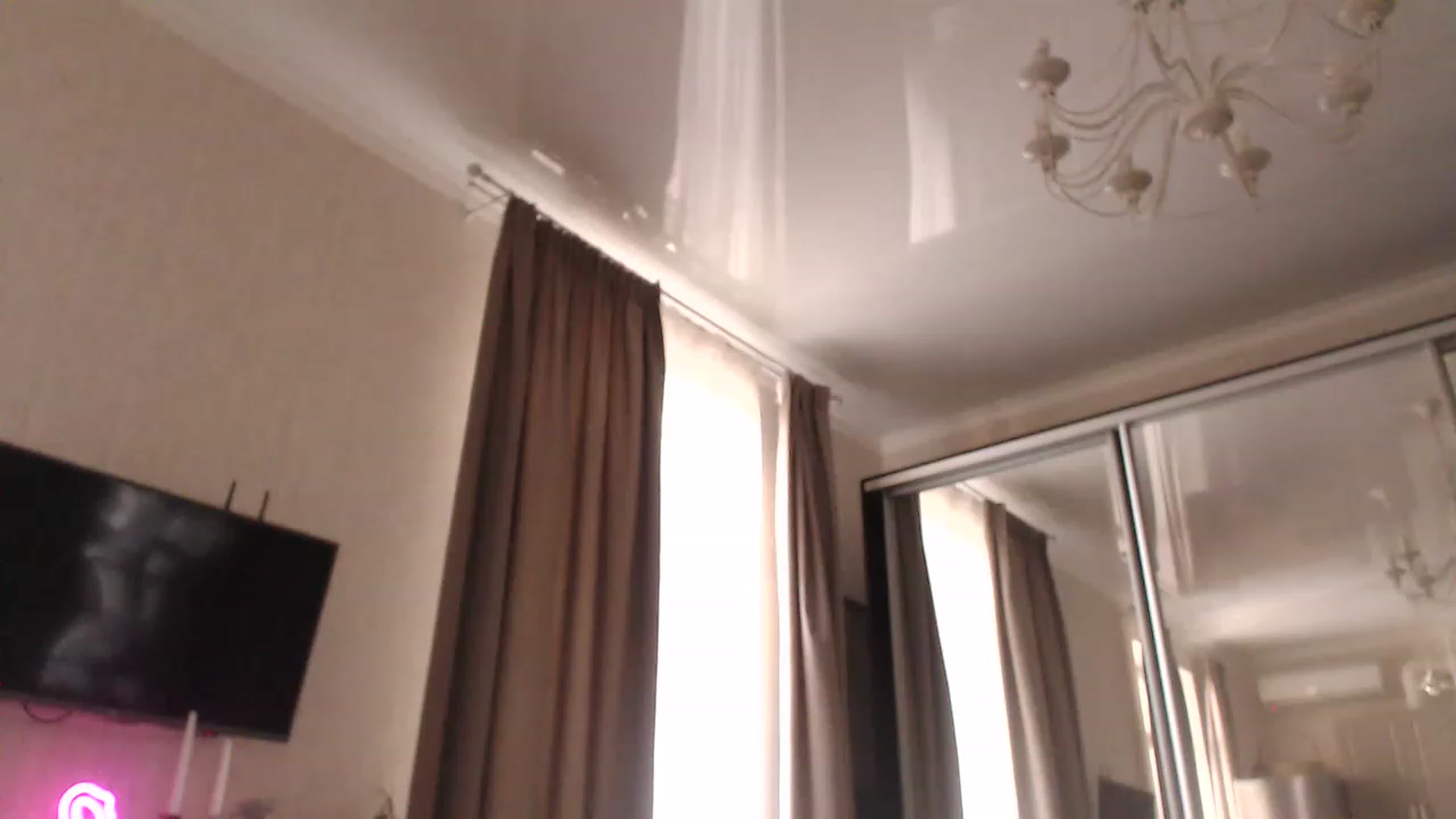 Gallery image thumbnail from Golden_Teaser's myfreecams stream on, 11/19/2022, 13:56 image 4 of 20