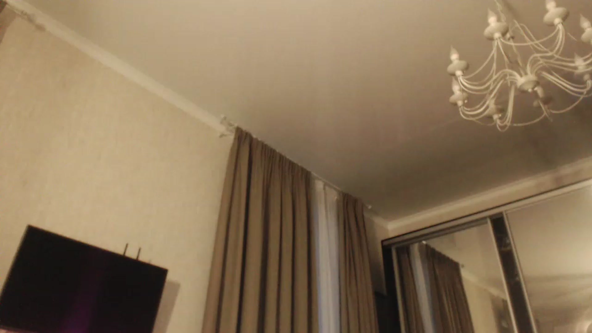 Gallery image thumbnail from Golden_Teaser's myfreecams stream on, 11/20/2022, 15:01 image 11 of 20