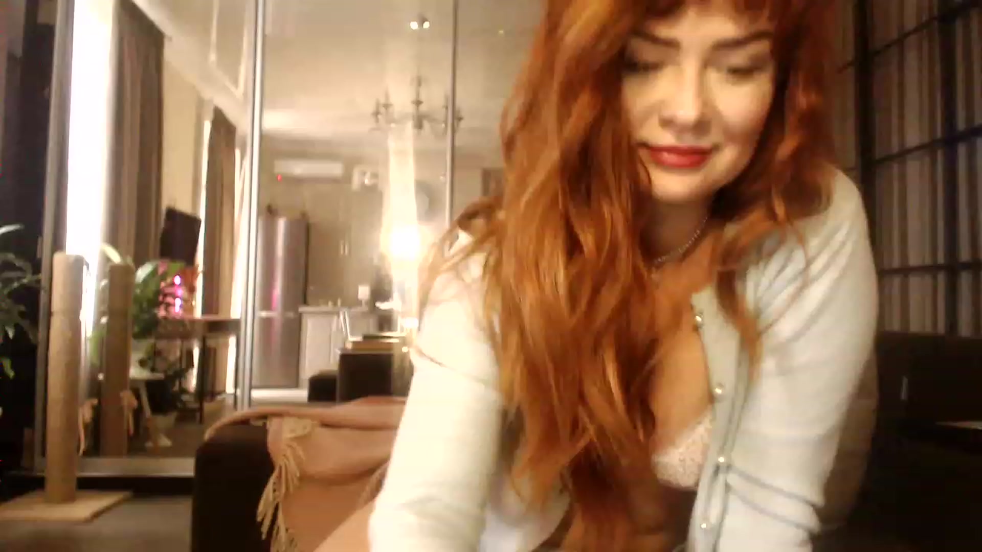Gallery image thumbnail from Golden_Teaser's myfreecams stream on, 12/16/2022, 14:34 image 2 of 20