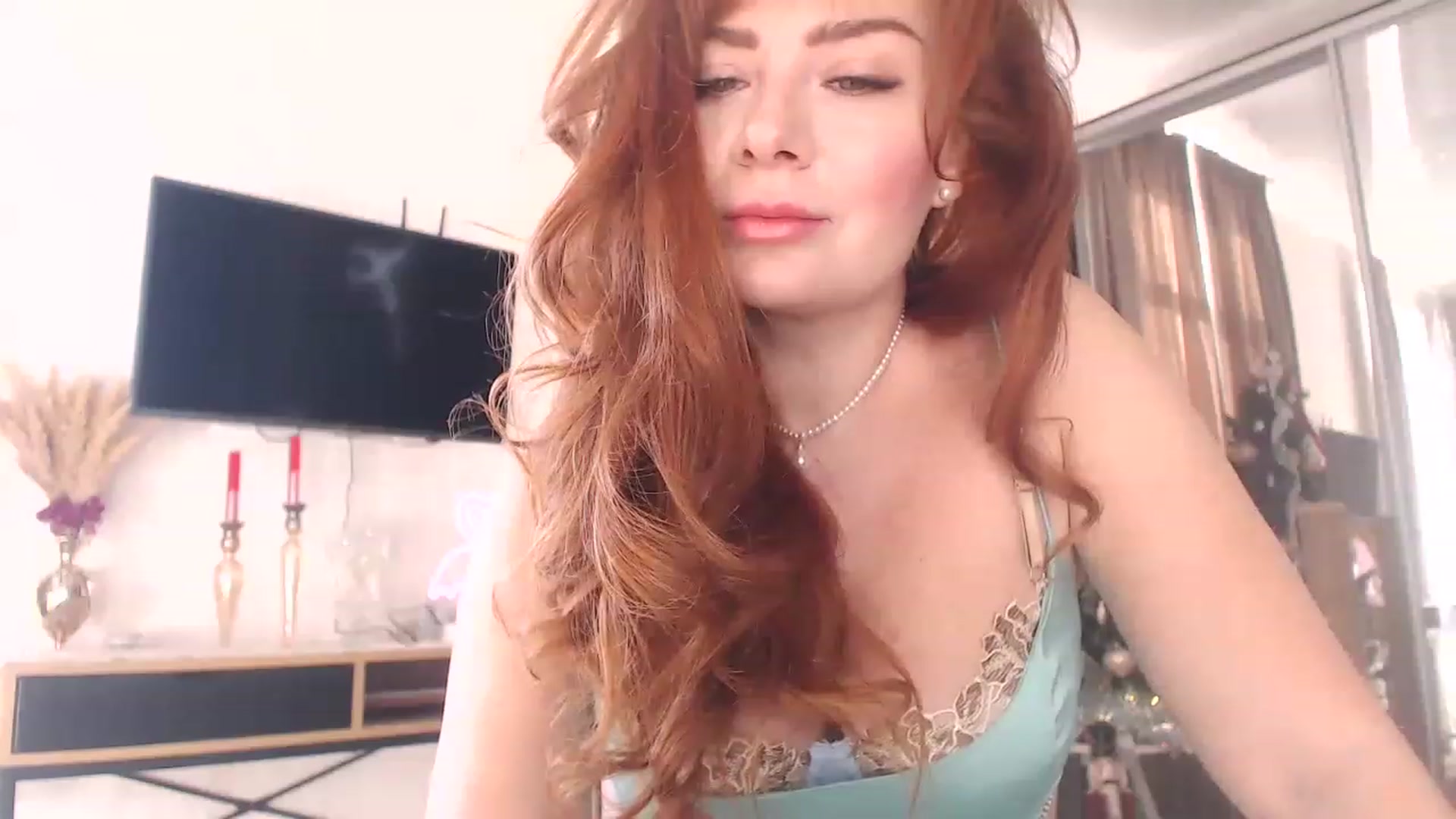 Gallery image thumbnail from Golden_Teaser's myfreecams stream on, 12/26/2022, 09:52 image 2 of 20