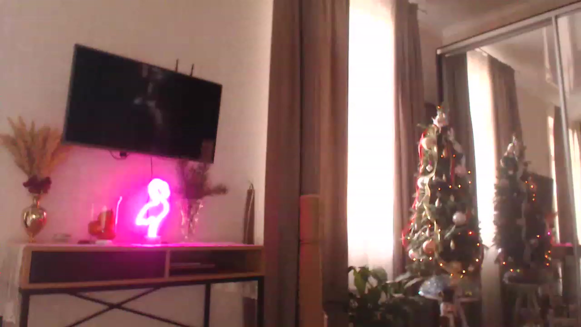 Gallery image thumbnail from Golden_Teaser's myfreecams stream on, 01/02/2023, 15:02 image 8 of 20