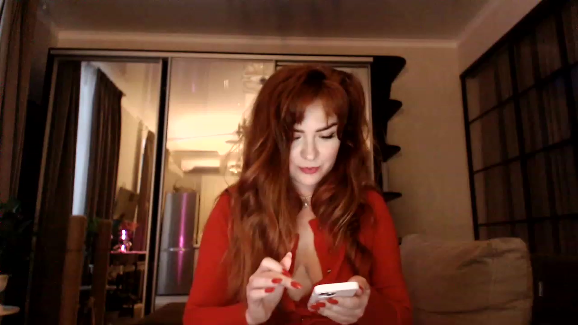 Gallery image thumbnail from Golden_Teaser's myfreecams stream on, 01/08/2023, 14:29 image 20 of 20
