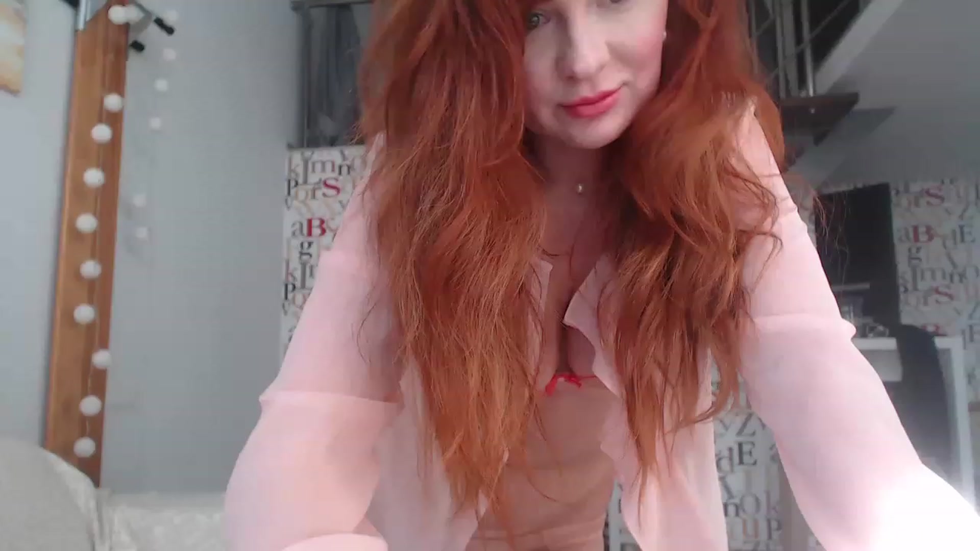 Gallery image thumbnail from Golden_Teaser's myfreecams stream on, 02/13/2023, 13:52 image 13 of 20