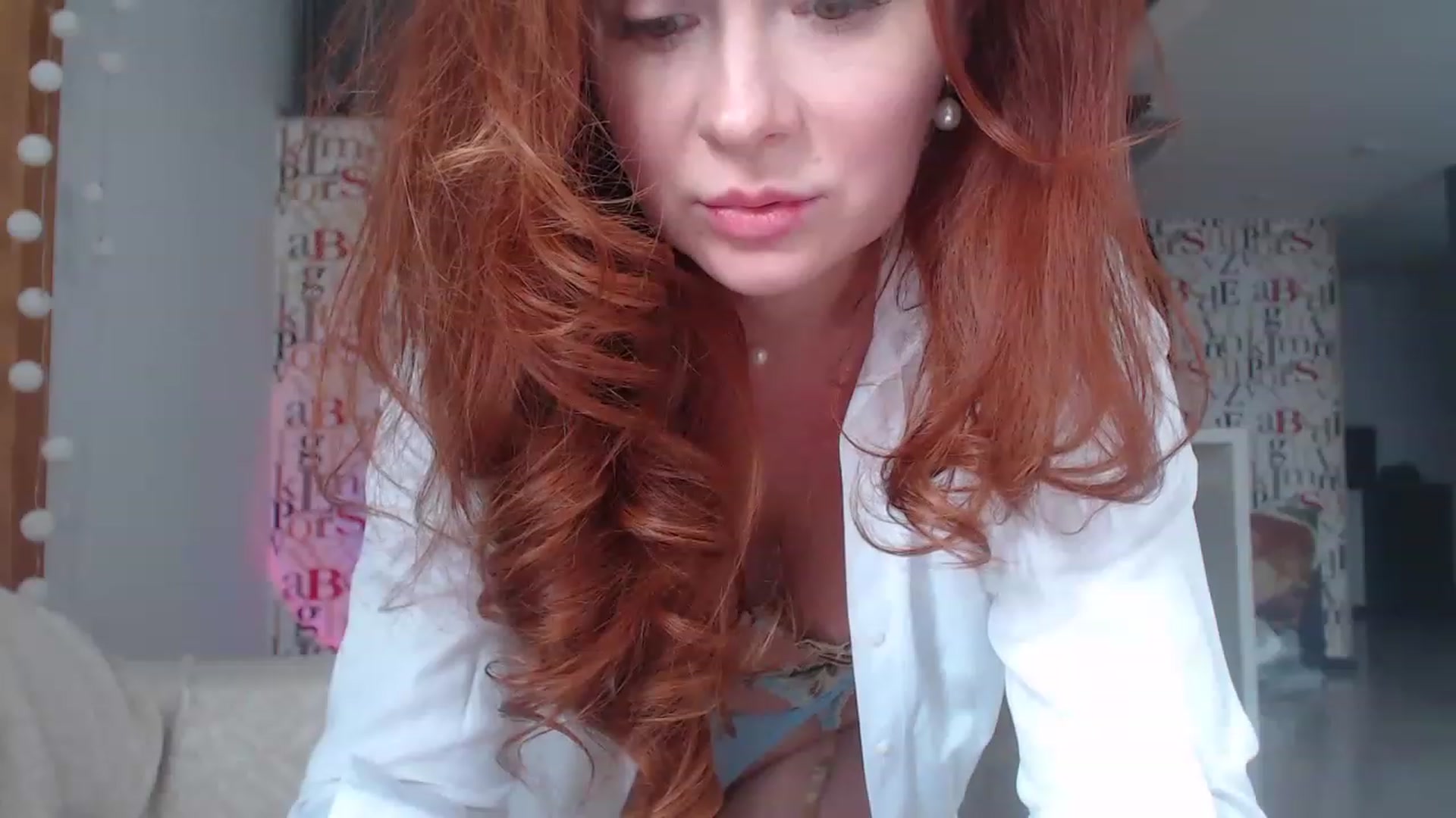Gallery image thumbnail from Golden_Teaser's myfreecams stream on, 02/17/2023, 14:29 image 13 of 20