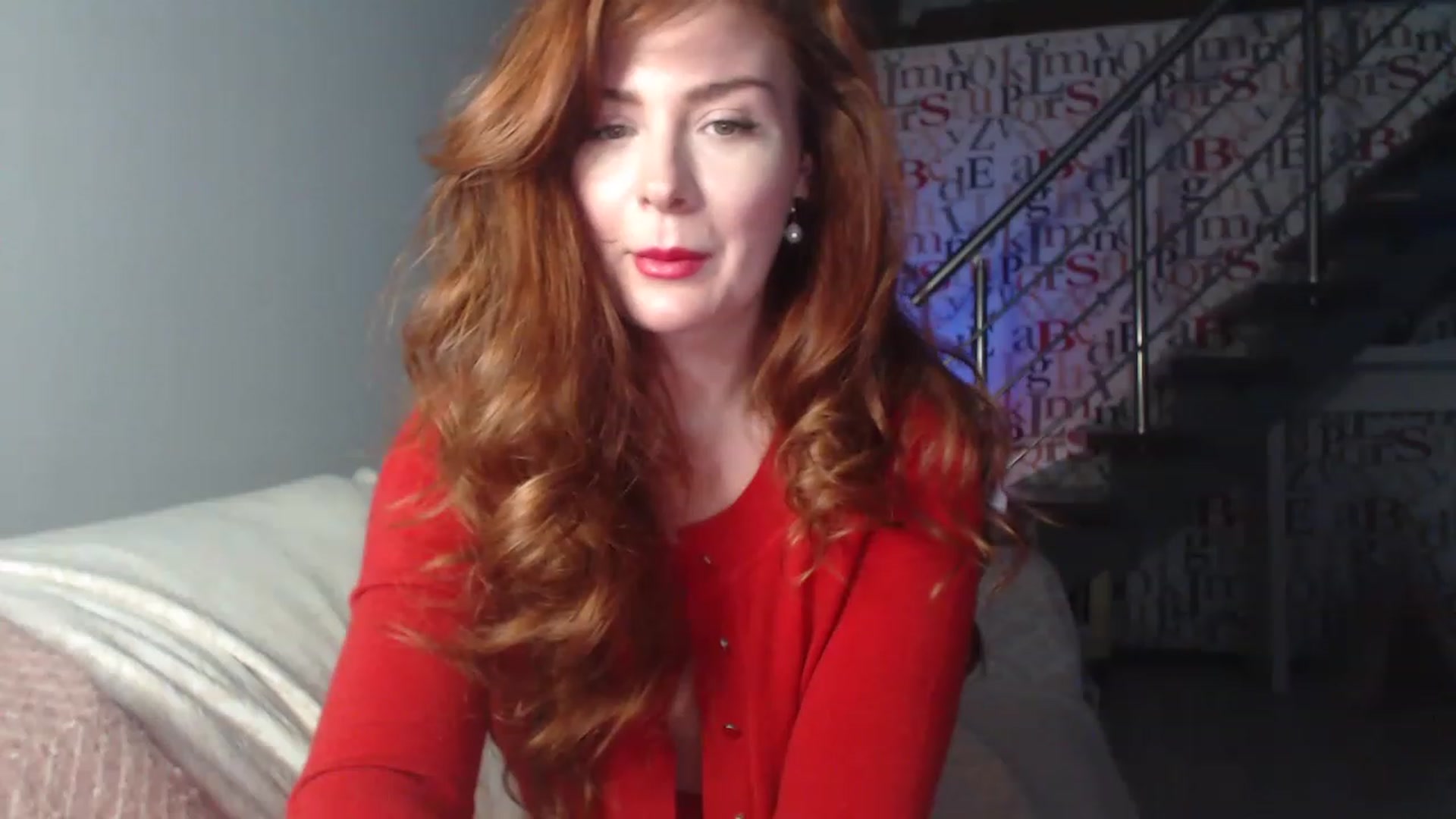 Gallery image thumbnail from Golden_Teaser's myfreecams stream on, 02/28/2023, 16:06 image 13 of 20