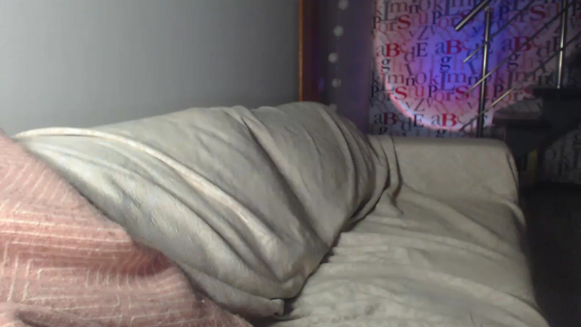 Gallery image thumbnail from Golden_Teaser's myfreecams stream on, 02/28/2023, 16:58 image 3 of 20