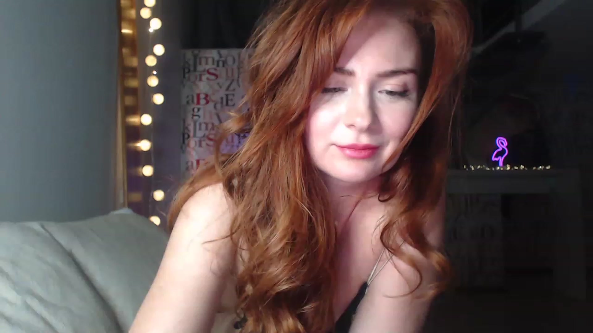 Gallery image thumbnail from Golden_Teaser's myfreecams stream on, 03/12/2023, 19:34 image 3 of 20