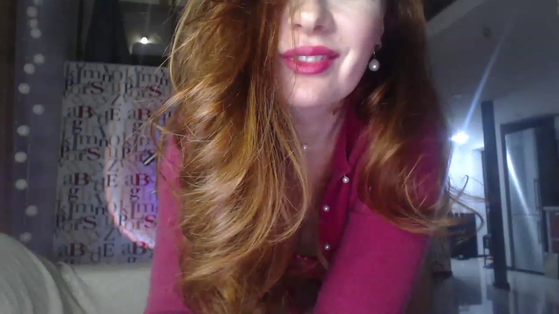 Gallery image thumbnail from Golden_Teaser's myfreecams stream on, 03/18/2023, 18:16 image 7 of 20