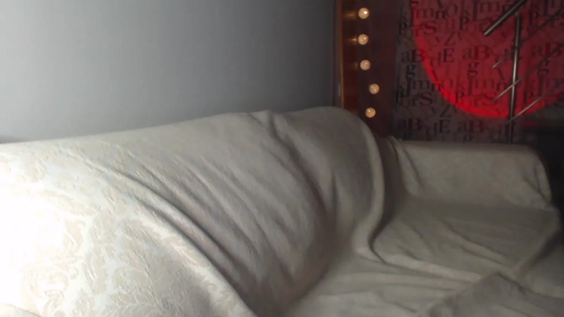 Gallery image thumbnail from Golden_Teaser's myfreecams stream on, 03/25/2023, 16:50 image 16 of 20