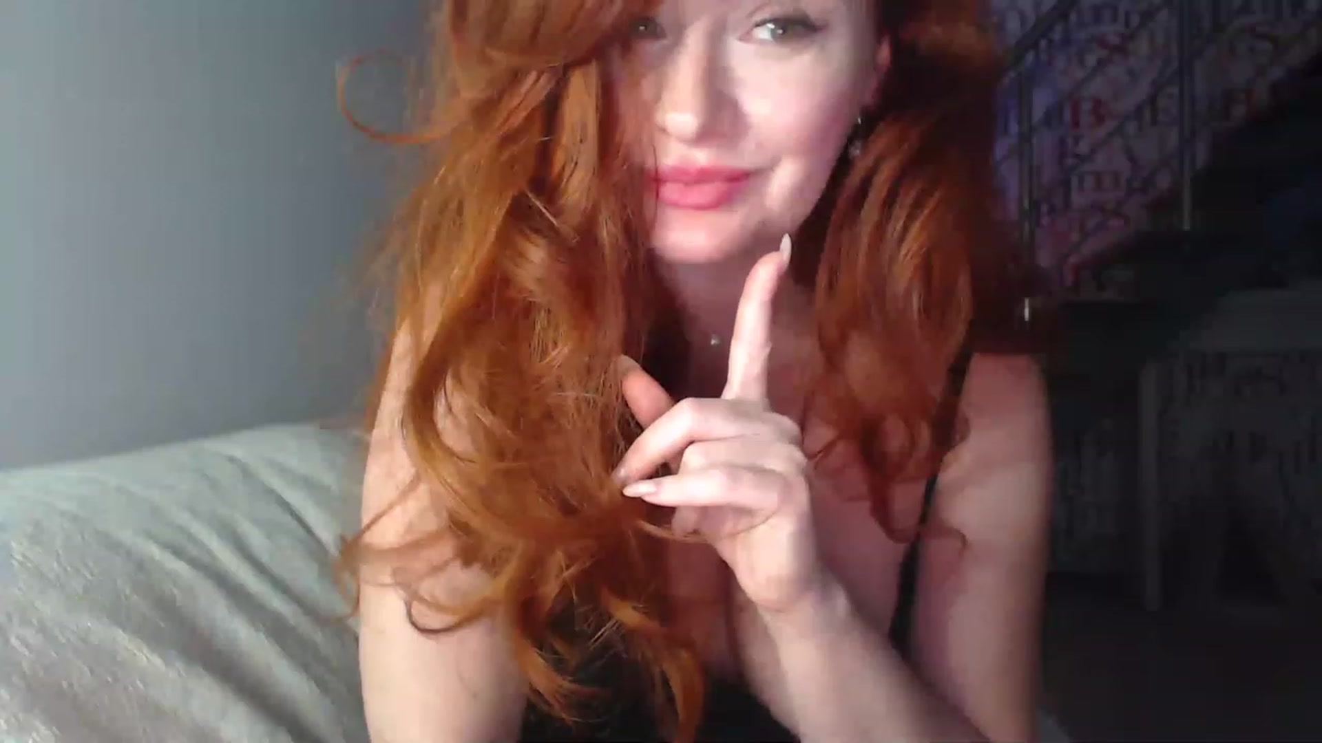 Gallery image thumbnail from Golden_Teaser's myfreecams stream on, 03/29/2023, 16:33 image 16 of 20