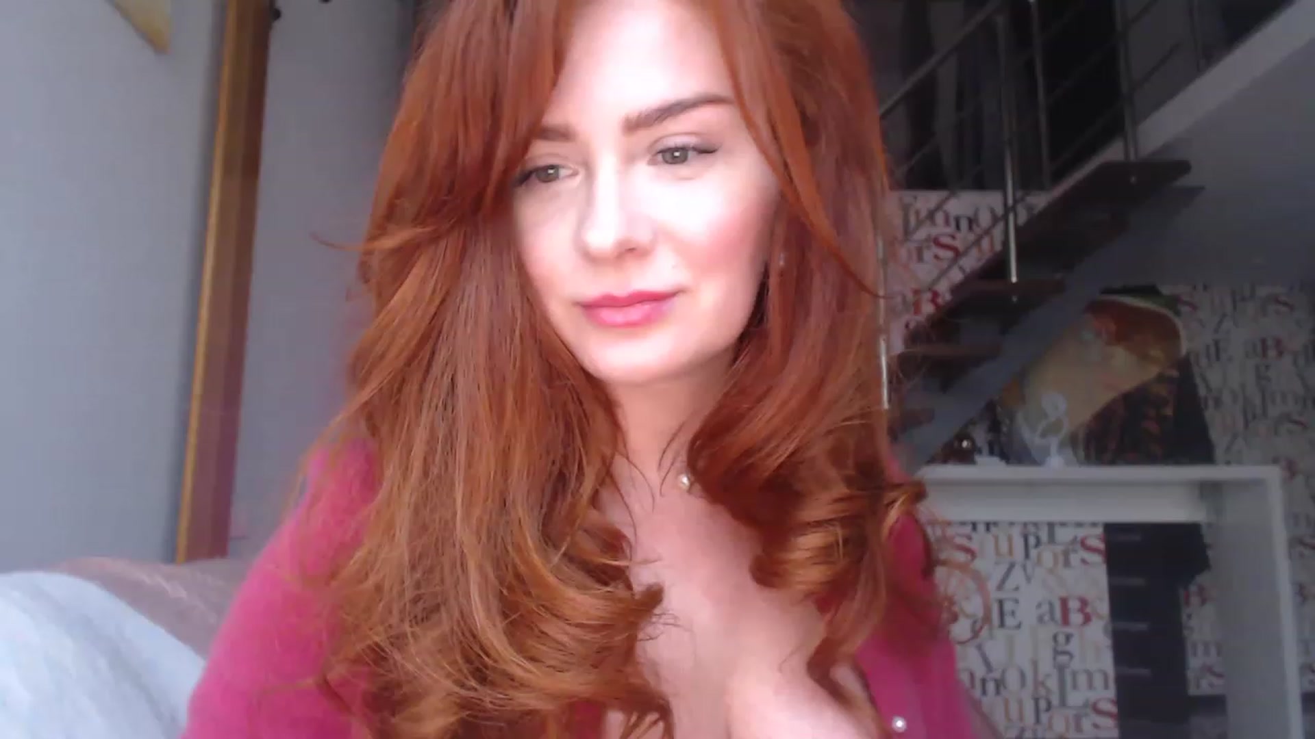 Gallery image thumbnail from Golden_Teaser's myfreecams stream on, 03/31/2023, 16:06 image 11 of 20