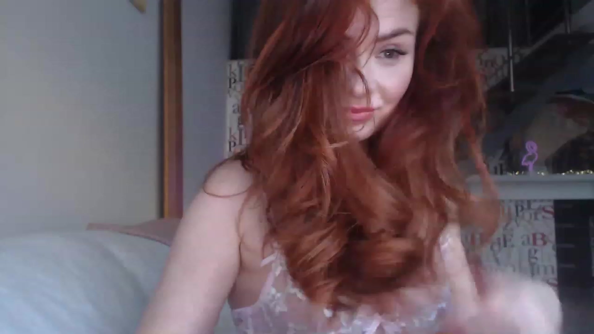 Gallery image thumbnail from Golden_Teaser's myfreecams stream on, 04/08/2023, 17:20 image 1 of 20