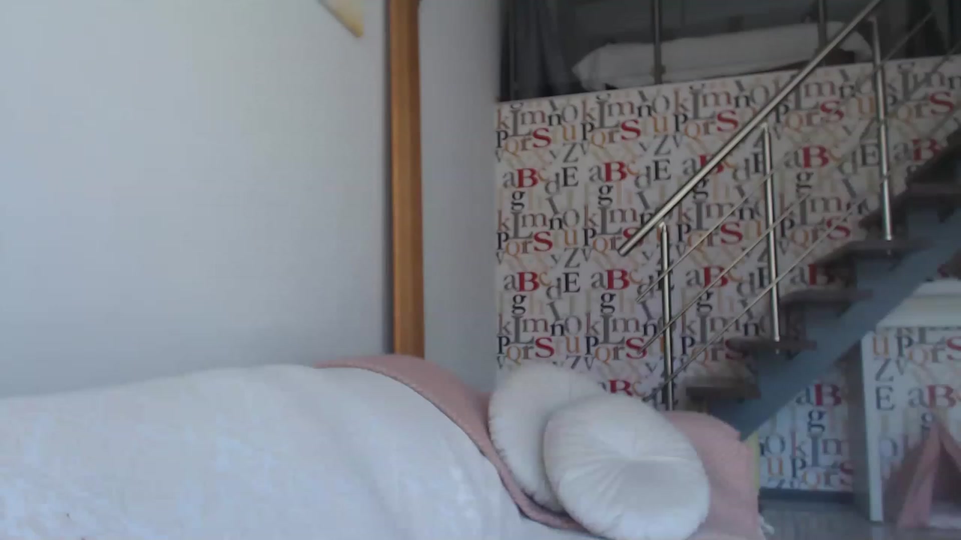 Gallery image thumbnail from Golden_Teaser's myfreecams stream on, 04/23/2023, 12:04 image 10 of 20