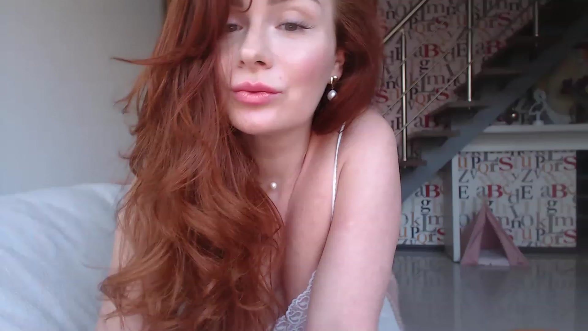 Gallery image thumbnail from Golden_Teaser's myfreecams stream on, 04/24/2023, 16:41 image 15 of 20