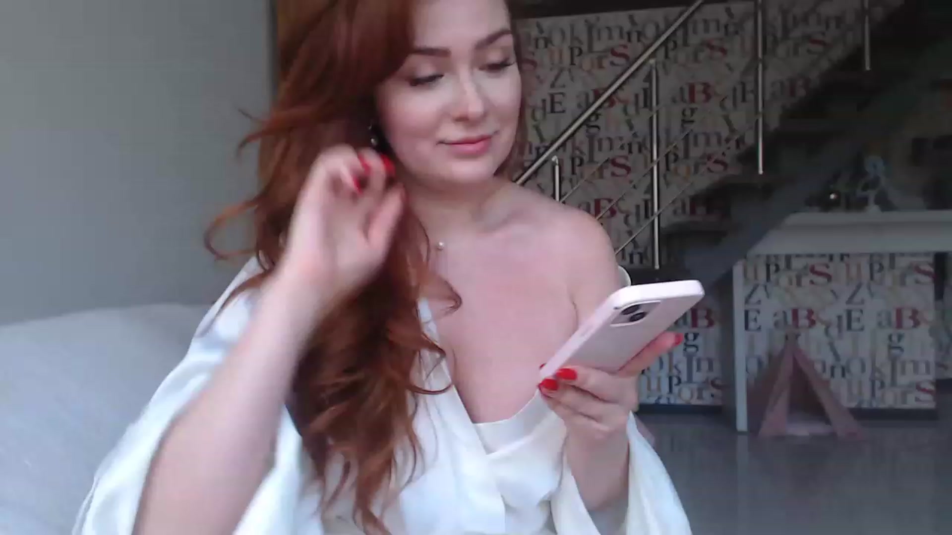 Gallery image thumbnail from Golden_Teaser's myfreecams stream on, 04/25/2023, 14:39 image 13 of 20