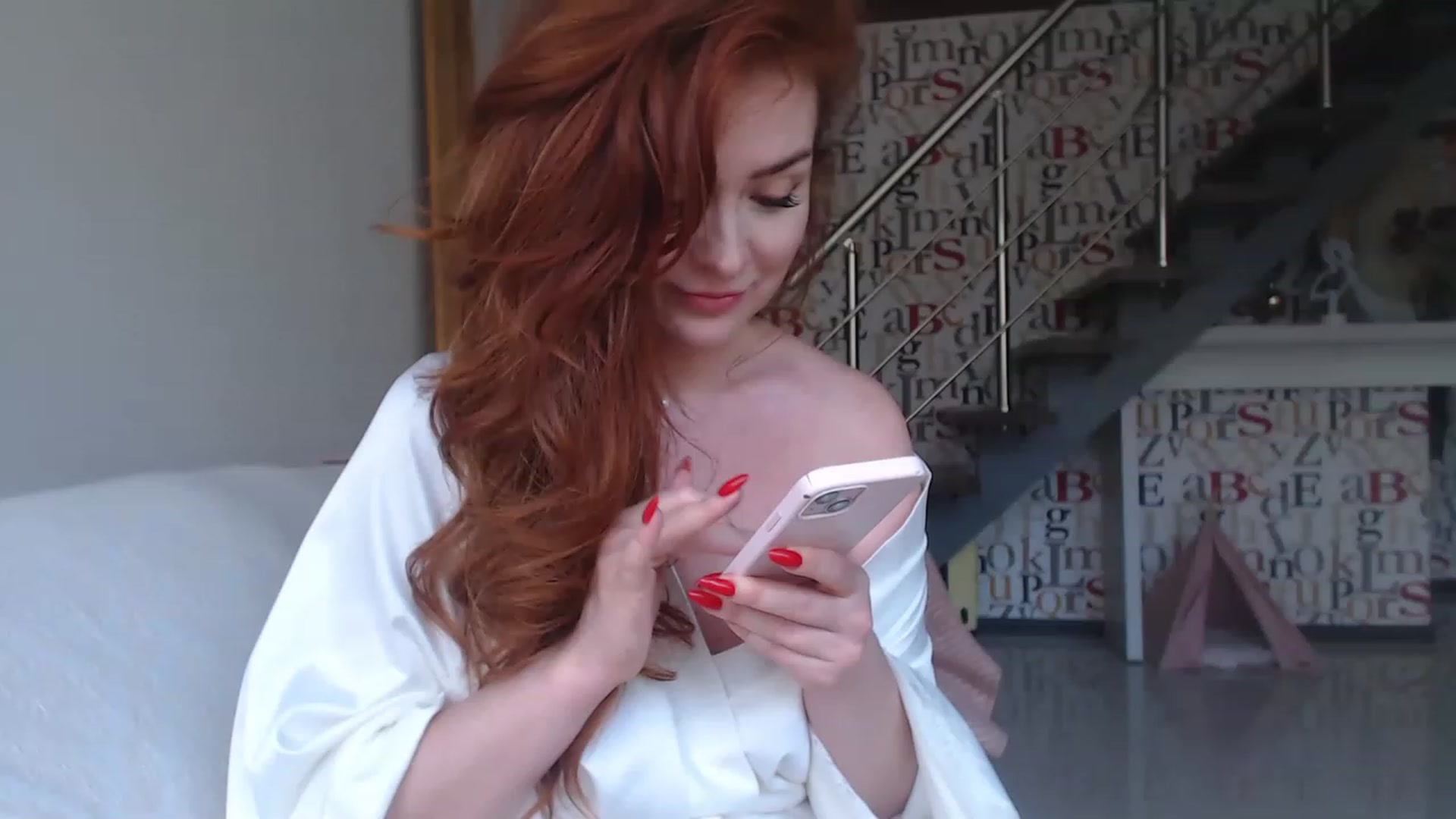 Gallery image thumbnail from Golden_Teaser's myfreecams stream on, 04/25/2023, 14:39 image 14 of 20