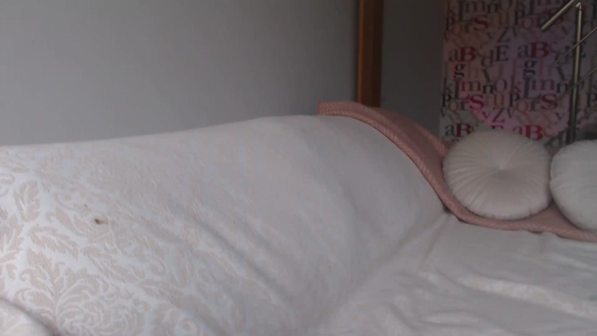 Gallery image thumbnail from Golden_Teaser's myfreecams stream on, 04/28/2023, 13:24 image 19 of 20