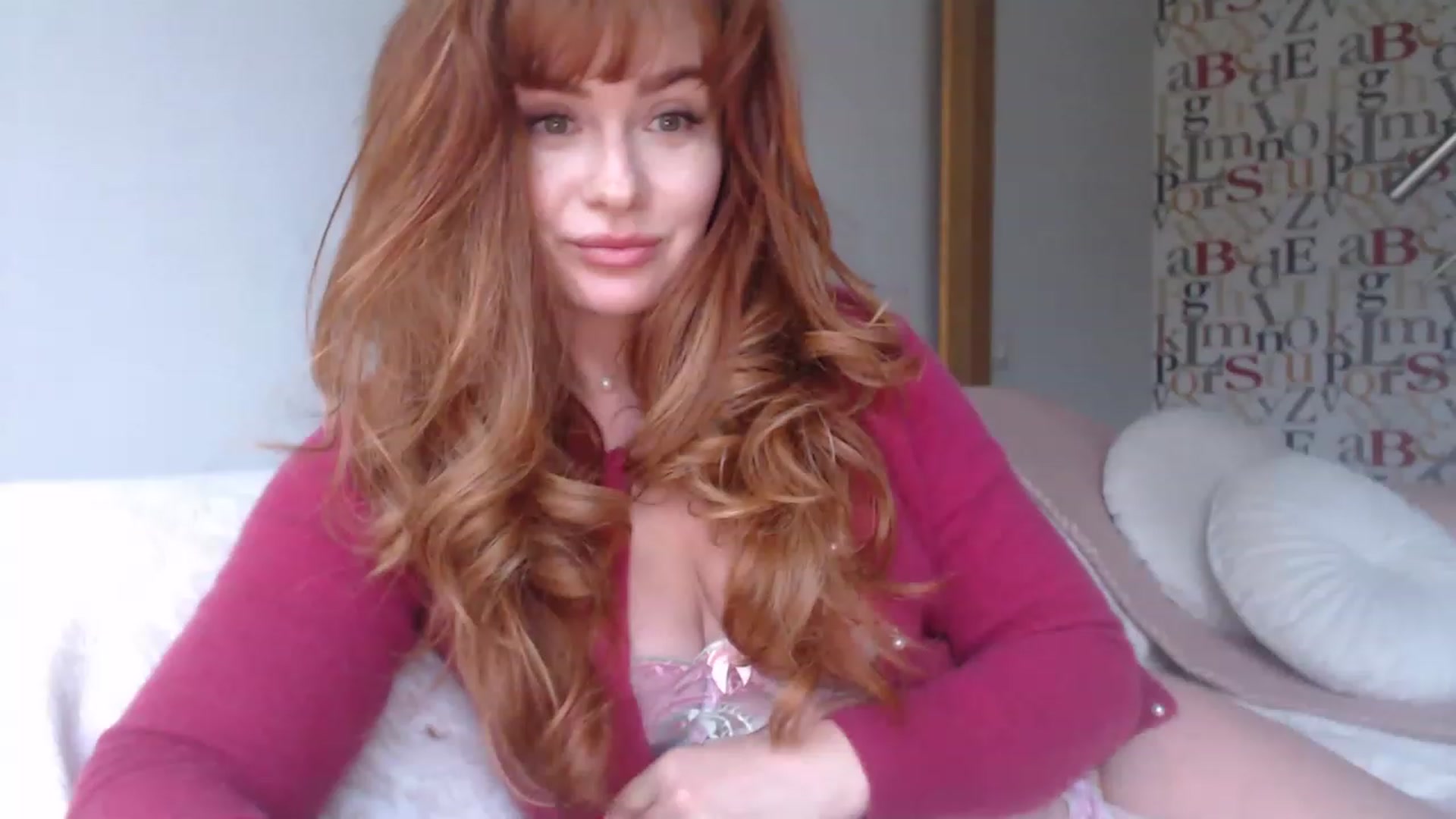 Gallery image thumbnail from Golden_Teaser's myfreecams stream on, 05/08/2023, 15:13 image 16 of 20