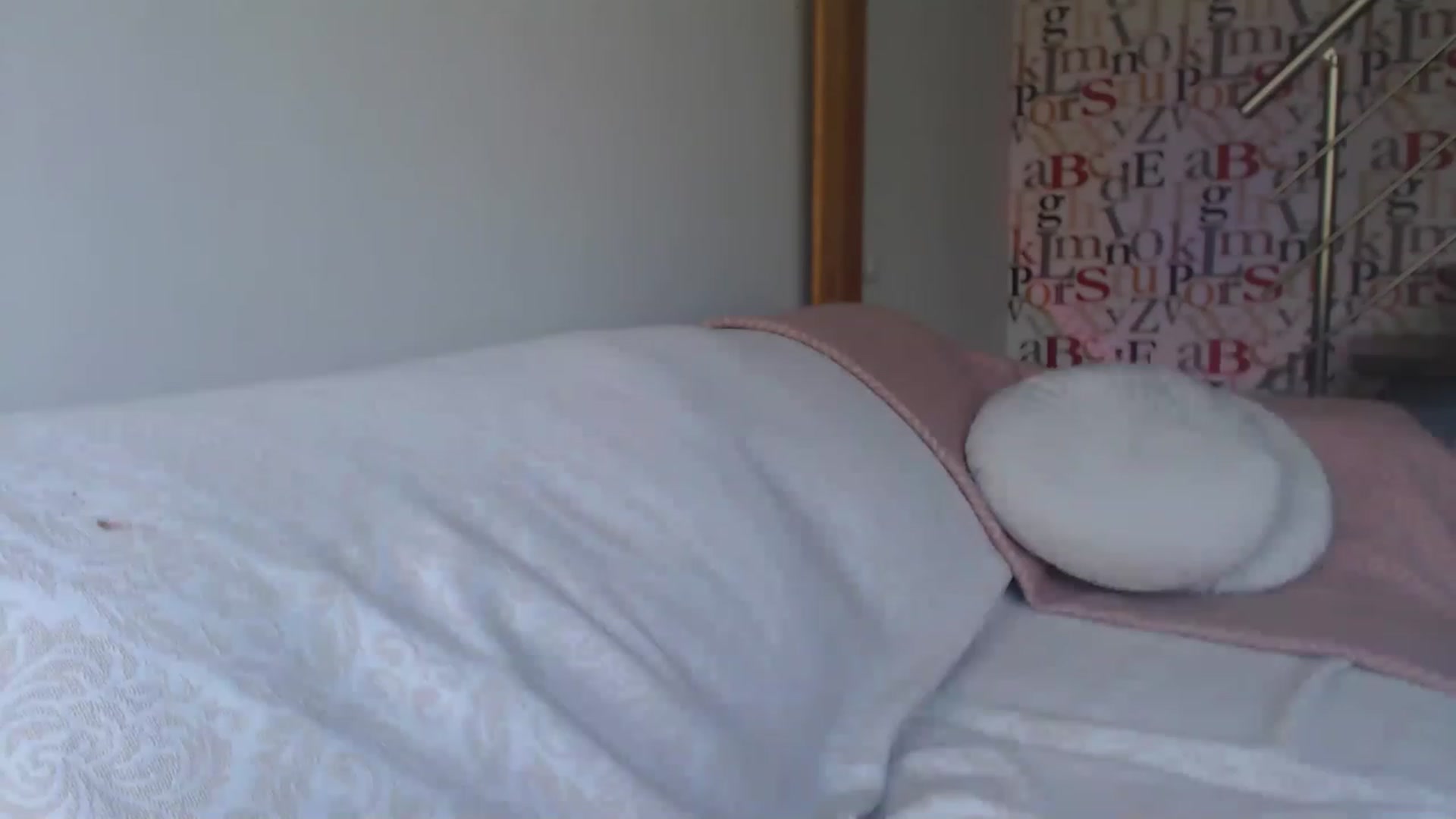 Gallery image thumbnail from Golden_Teaser's myfreecams stream on, 05/10/2023, 14:47 image 6 of 20