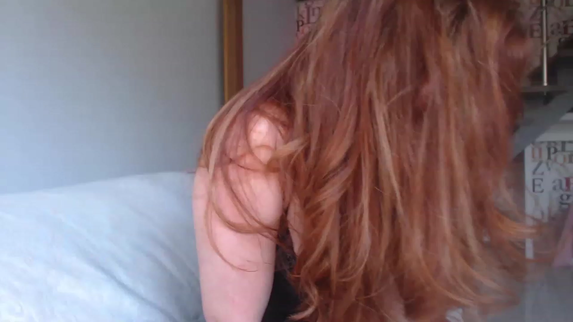 Gallery image thumbnail from Golden_Teaser's myfreecams stream on, 05/10/2023, 16:10 image 10 of 20