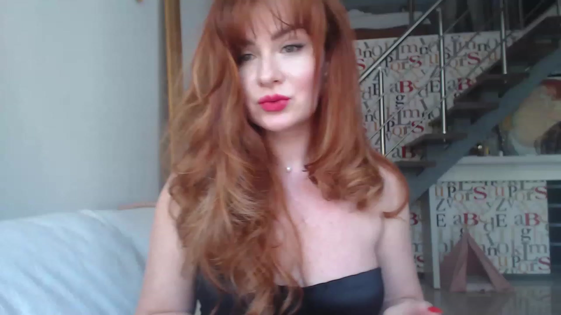 Gallery image thumbnail from Golden_Teaser's myfreecams stream on, 05/14/2023, 14:28 image 16 of 20