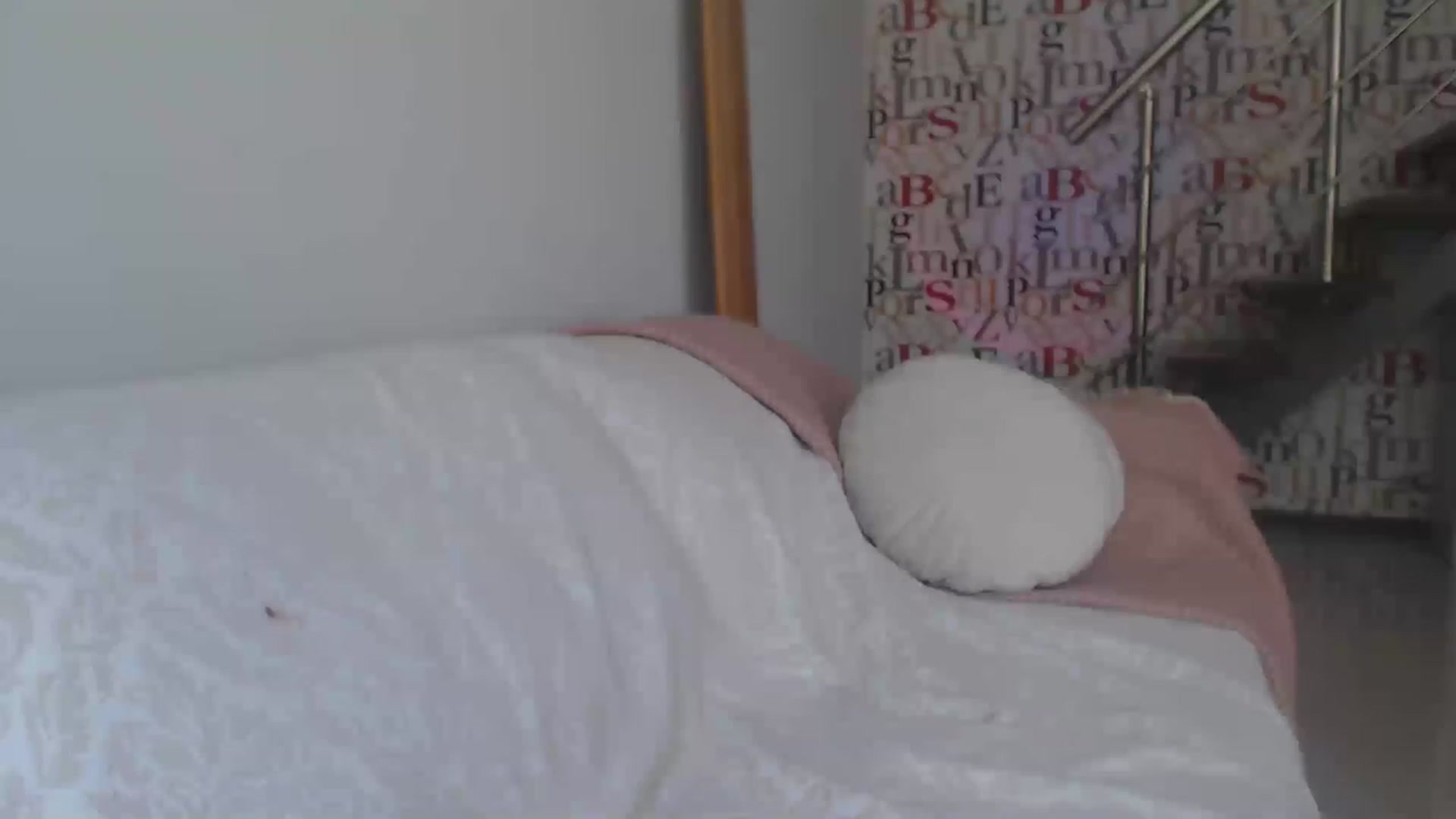 Gallery image thumbnail from Golden_Teaser's myfreecams stream on, 05/20/2023, 12:35 image 11 of 20