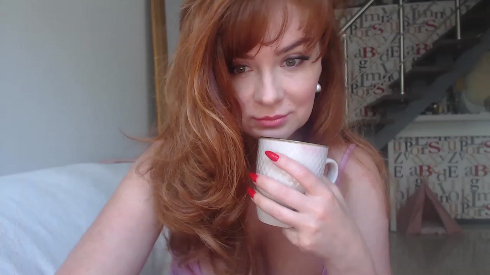 Gallery image thumbnail from Golden_Teaser's myfreecams stream on, 05/23/2023, 12:46 image 10 of 20